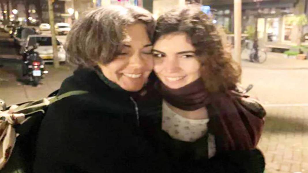 Boyu kısa diye ajansa almamışlardı: 90'lı yılların efsanevi ismi Merve İldeniz'in son halini görenler şok oluyor! 3